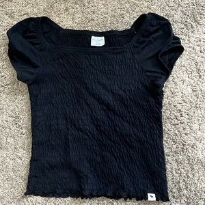 Black Ruched Abercrombie Kids Shirt. Size 12 in great condition! 🖤